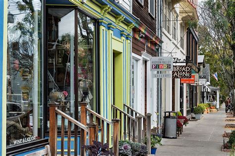 Best Small Towns in New York — Cute Small Towns Near NYC.